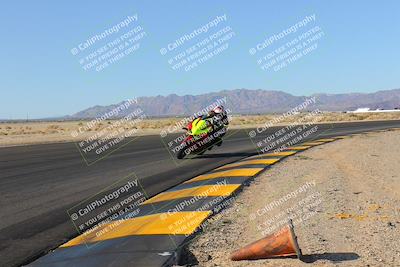 media/Dec-18-2022-SoCal Trackdays (Sun) [[8099a50955]]/Turn 4 Inside (10am)/